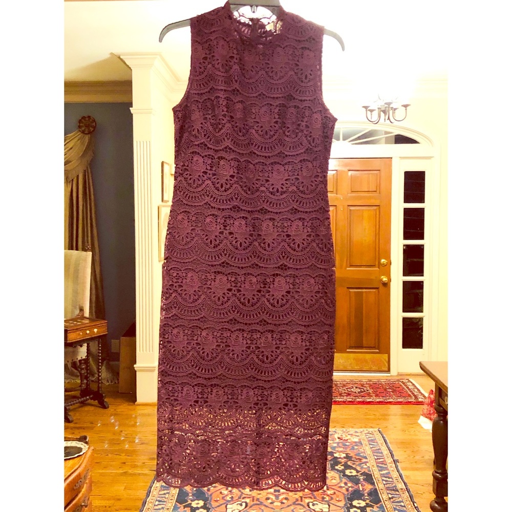 NEW Lace dress